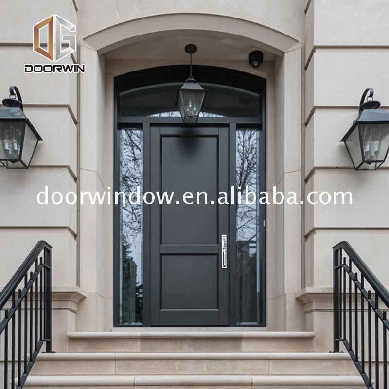 Doorwin 2021Best Price cedar wood door black front entry with sidelites beautiful wooden doors design