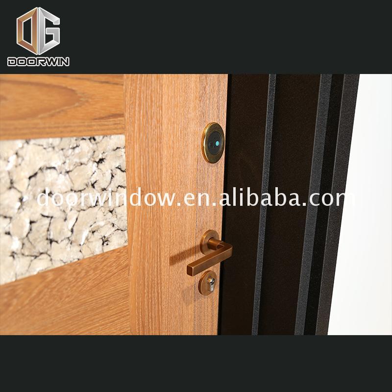 Doorwin 2021China factory supplied top quality 6 panel wood doors light entry door 4 solid