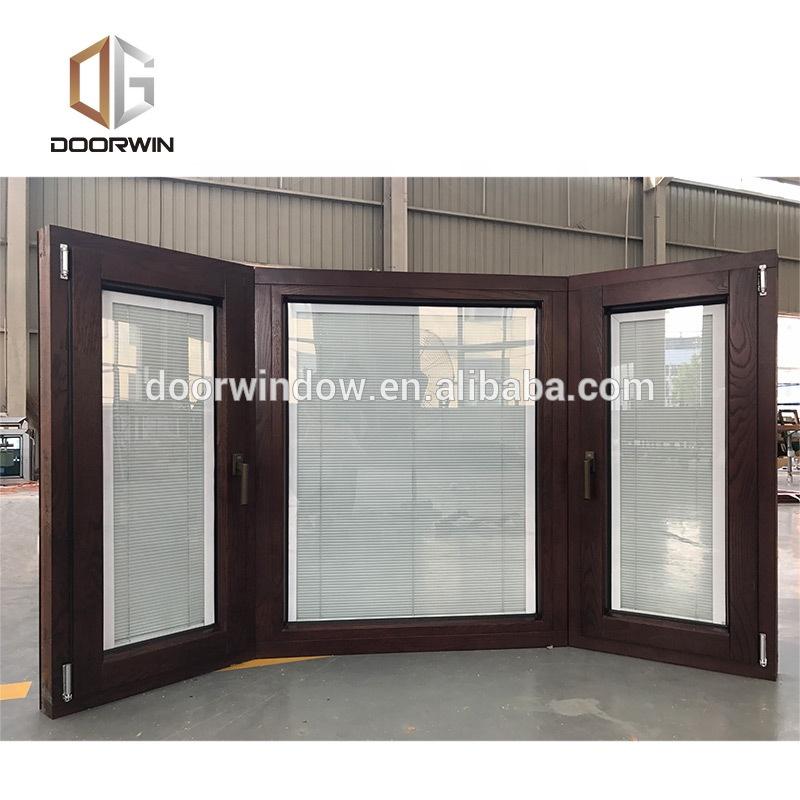 DOORWIN 2021European Standard aluminum wood composite corner window tilt turn bay window by Doorwin