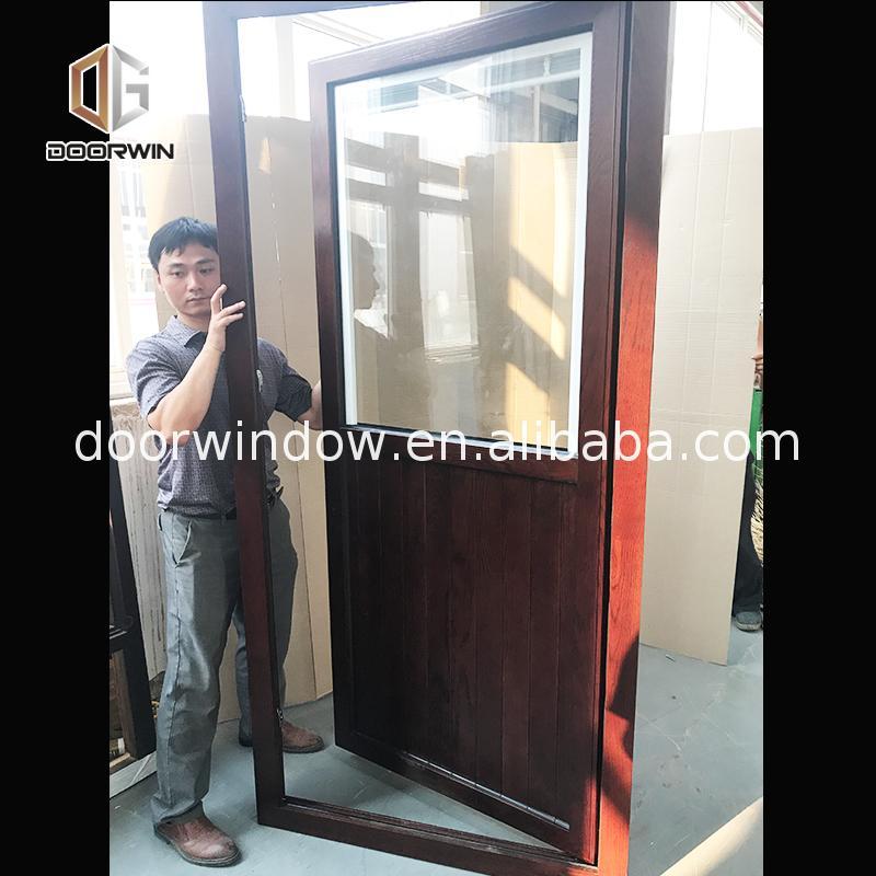 DOORWIN 2021Factory direct selling wooden entry doors with glass panels window blind inserts exterior door built in