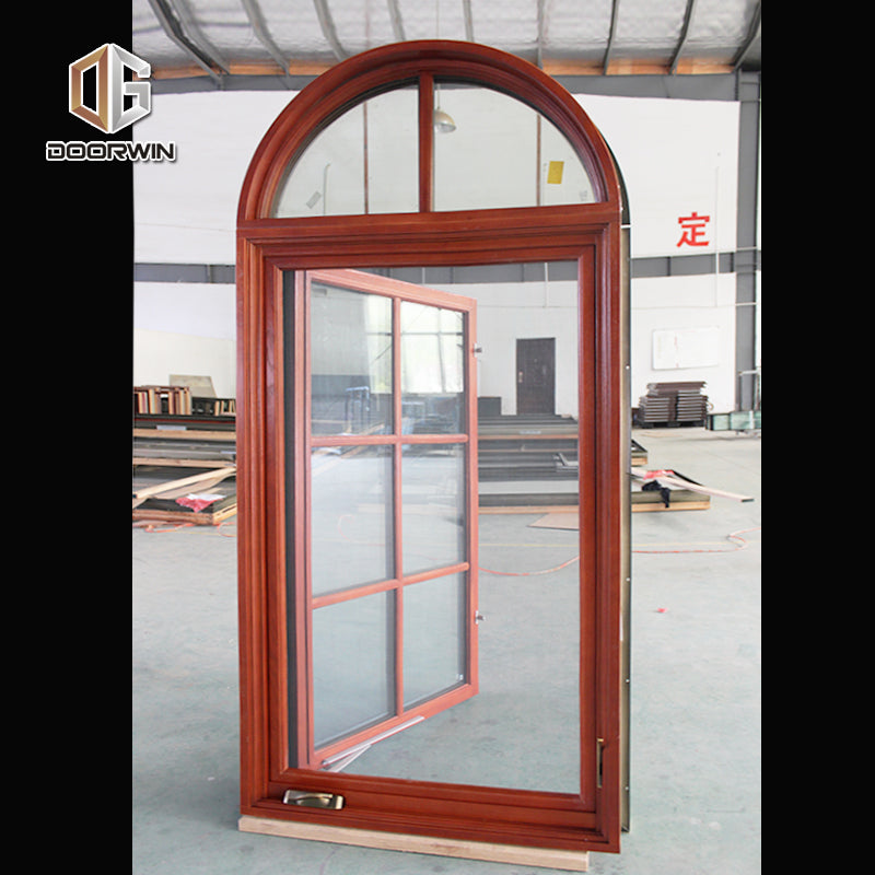Doorwin 2021China Imported red oak cherry wood Low-E glass cranck casement window with Austria hardware