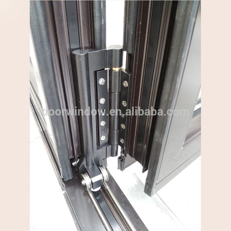 Doorwin 2021Soundproof accordion door solid wood folding sliding doors