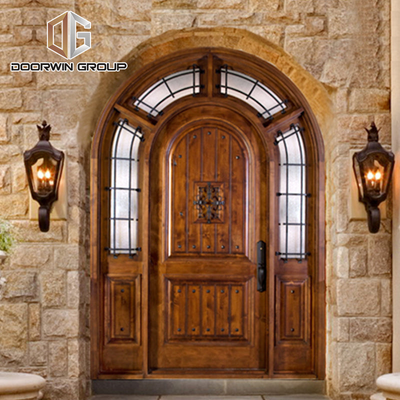 Doorwin 2021Exterior Mahogany solid Wood door front entry door with sidelites open door