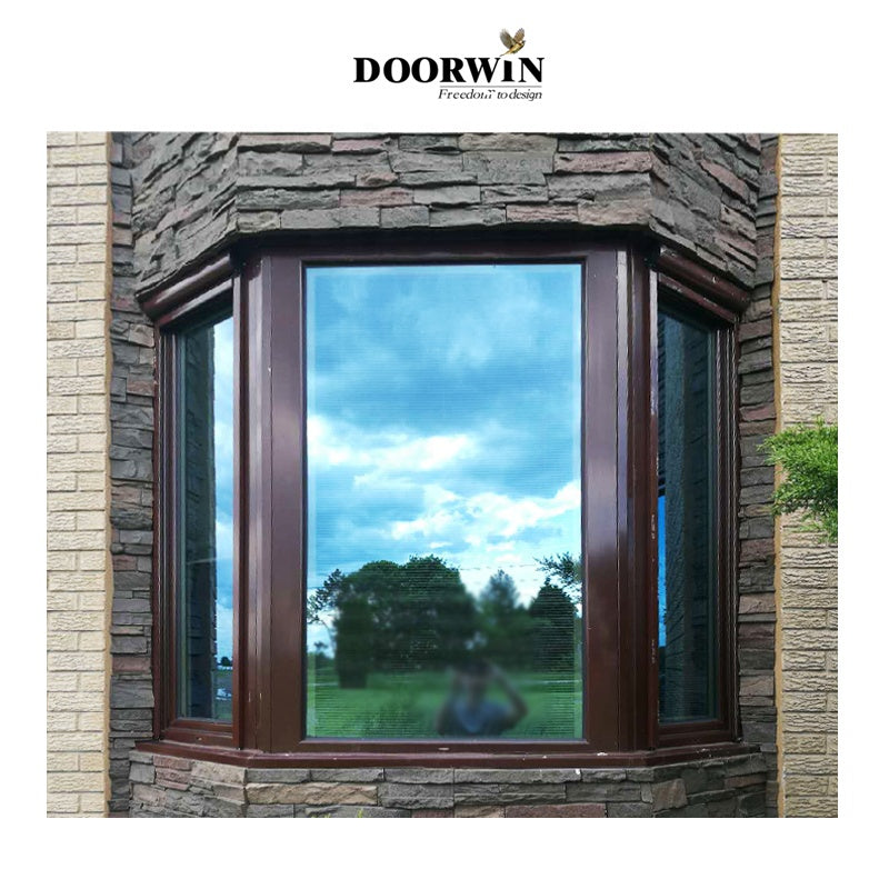 Doorwin 2021China Manufacturer Cheap Price Solid Wood OAK Bay Bow Garden and Corner Window with Built-in Shutter for Sale Lowes
