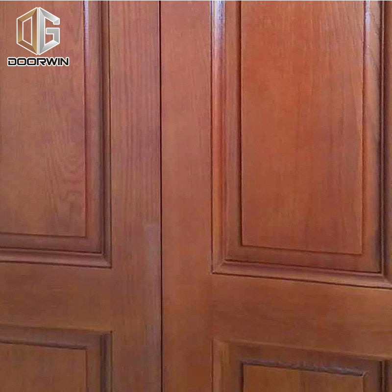 Doorwin 2021Red Oak Solid Wood Door With Copper Nail