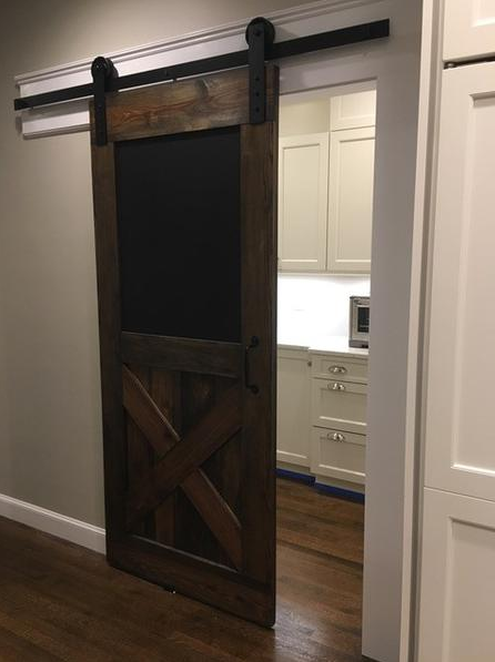 DOORWIN 2021Hot Sale 100% Red Oak Wood Black Board Barn Doorby Doorwin