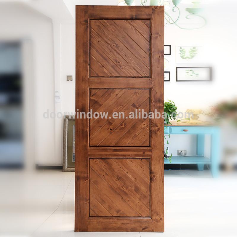 DOORWIN 2021Nature shower sliding wooden barn door plank panel solid pine wood doors by Doorwin