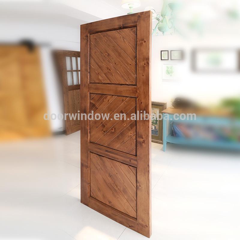 DOORWIN 2021Nature shower sliding wooden barn door plank panel solid pine wood doors by Doorwin