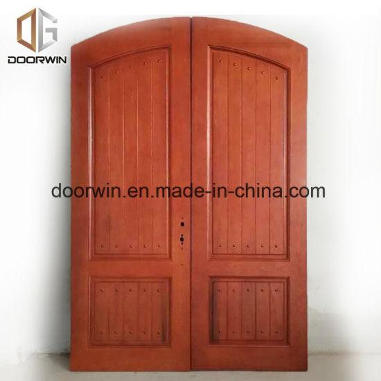 DOORWIN 2021Red Oak Wood Arched Top Door with Copper Nail - China Sliidng Interior Door, Oak Solid Doors