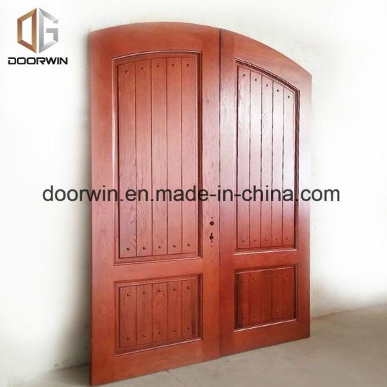 DOORWIN 2021Red Oak Wood Copper Nail Front Entrance Door with Arched Top - China Oak Solid Doors, Interior Door