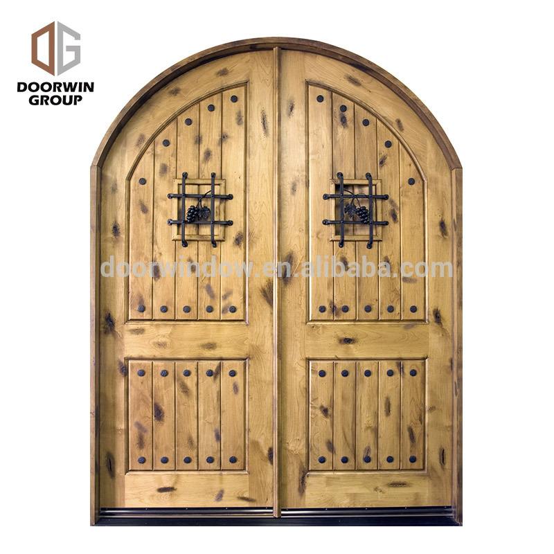 DOORWIN 2021Solid wood frame arched top design knotty alder home doors with OEM/ODM by Doorwin