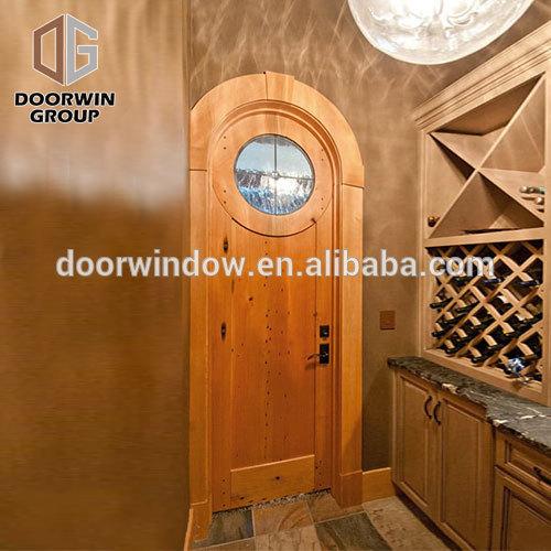 DOORWIN 2021Top Round Circle Solid Wood Hinged Door Customizable Entry Wood Door by Doorwin